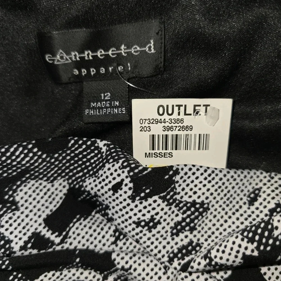Womens Connected Apparel,  size 12 dress, NEW WITH TAGS!!!! - Picture 3 of 3
